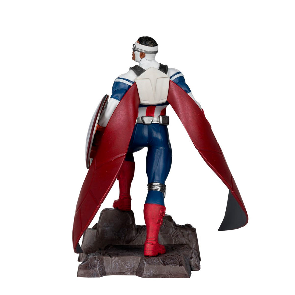 Captain America (All-New Captain America #1) 1:10 Scale Posed Figure, Marvel Comics - McFarlane Toys