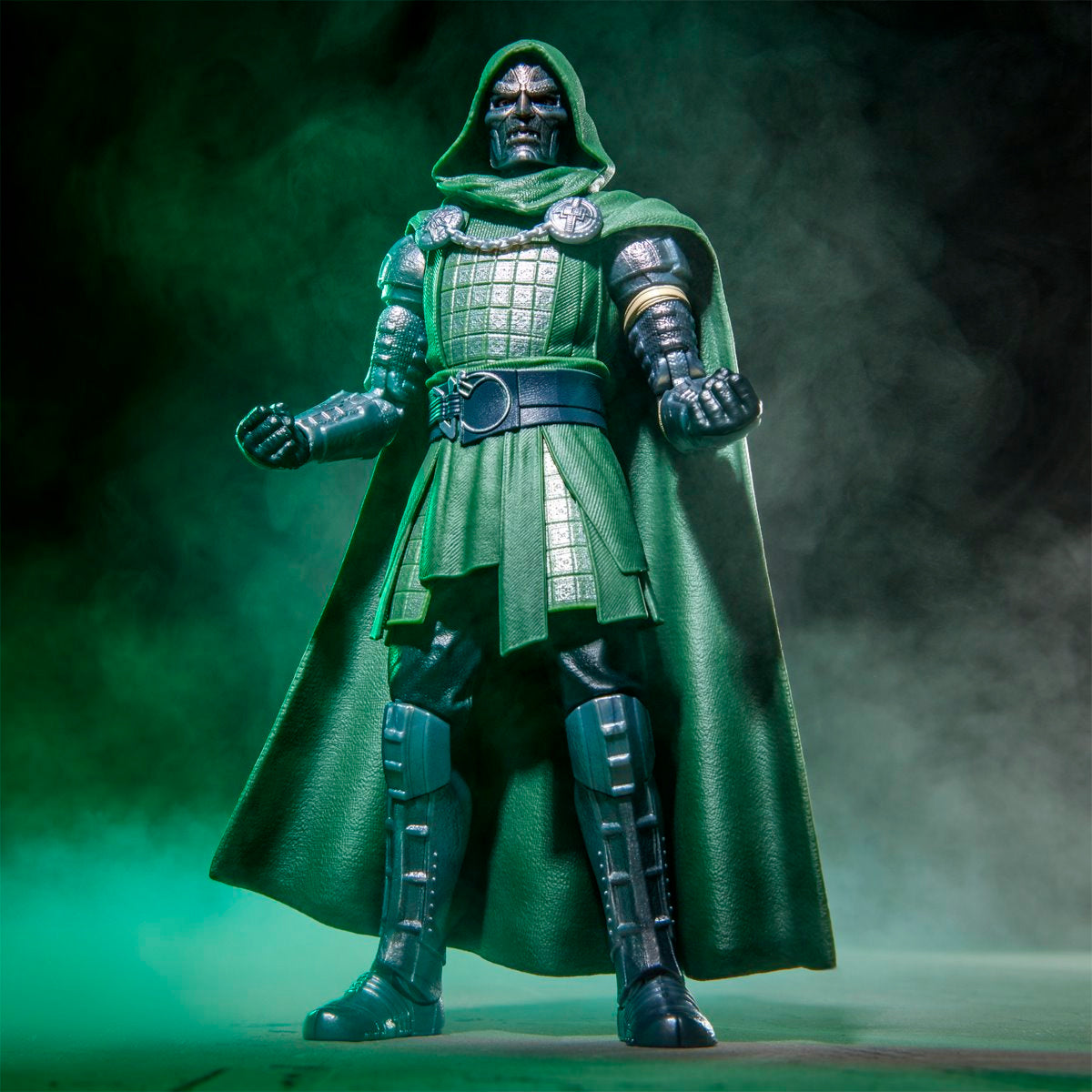 [PRV] Doctor Doom "Avengers: Doomsday" - Marvel Legends